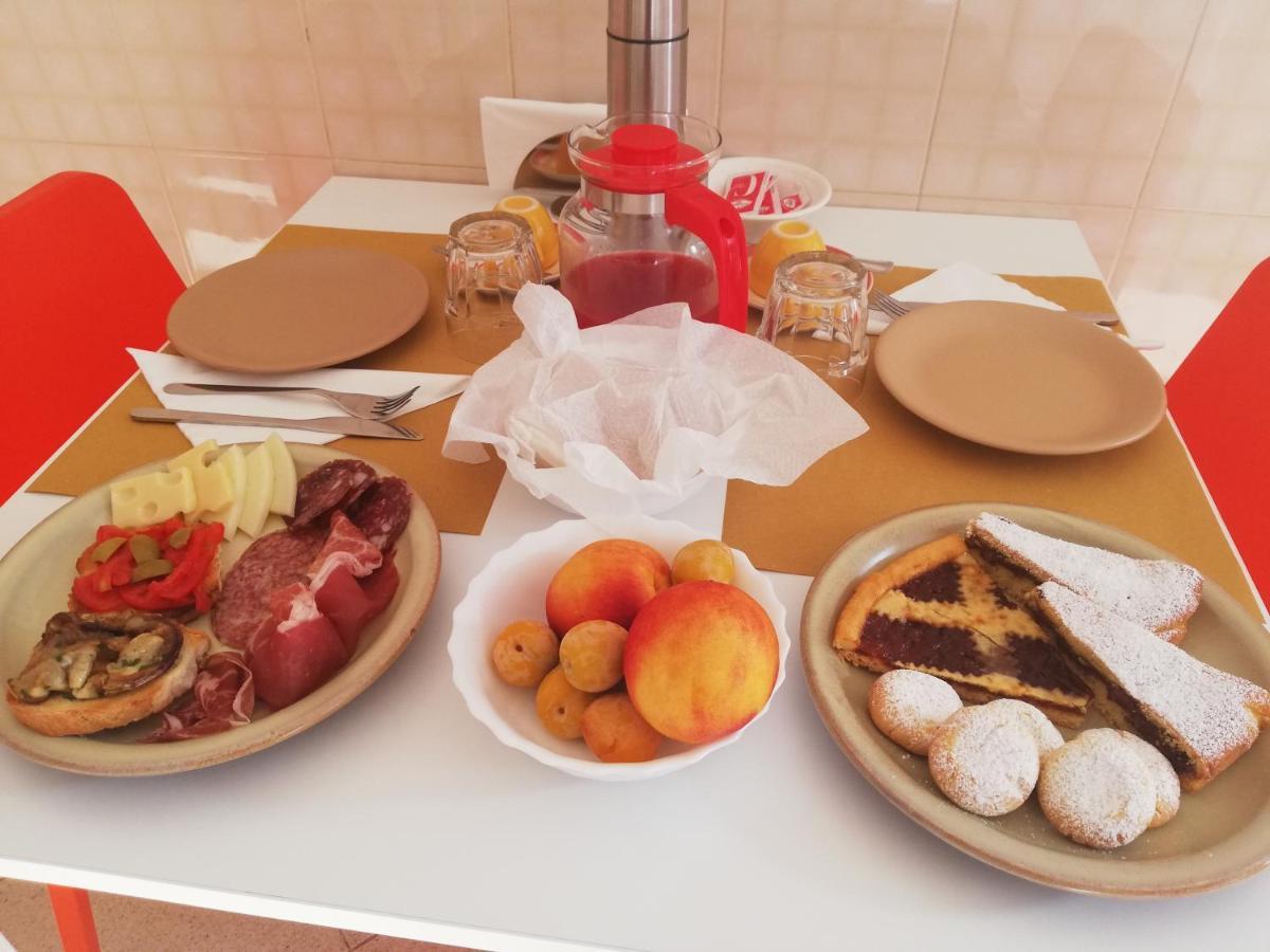 Bed and Breakfast Casa Cabo Анкона Экстерьер фото