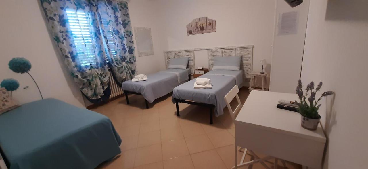 Bed and Breakfast Casa Cabo Анкона Экстерьер фото