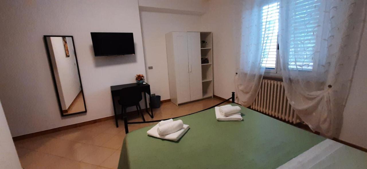 Bed and Breakfast Casa Cabo Анкона Экстерьер фото